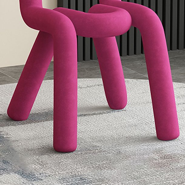 Silla lateral curvada de terciopelo para restaurante, silla de comedor con parte trasera abierta y acabado mate