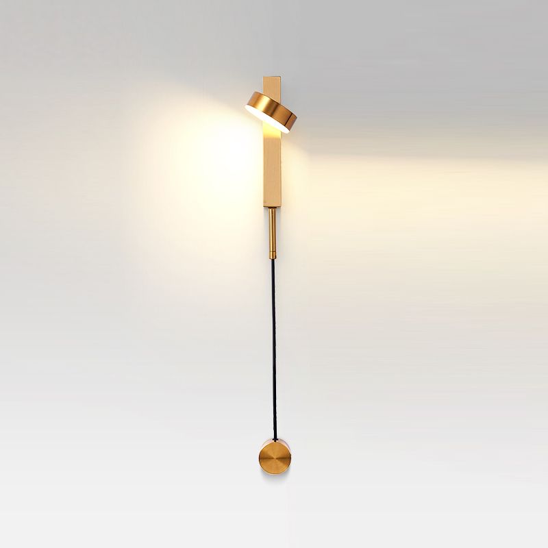 Round Metal Wall Sconce Modern Style 1-Light Wall Mount Lighting