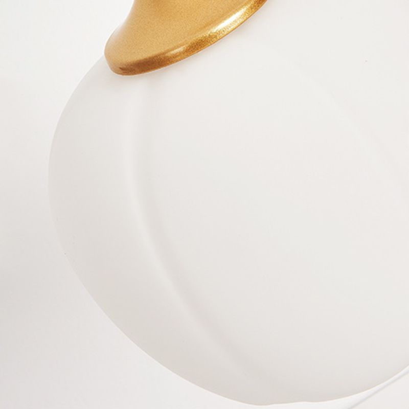 Table de verre de lait en forme de bourge