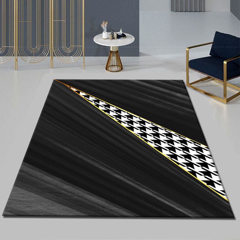 Black Modern Area Carpet Color Block Polyester Area Rug Stain Resistant Rug for Living Room