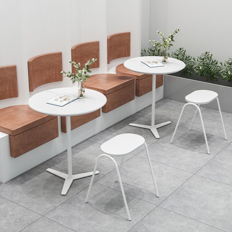 Metal Modern Round Dining Table Pine Wood Top Table for Kitchen