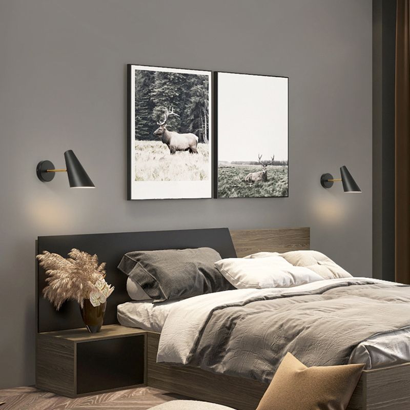 Single Black Modernism Wall Mounted Sconce Iron Wall Light Bedroom