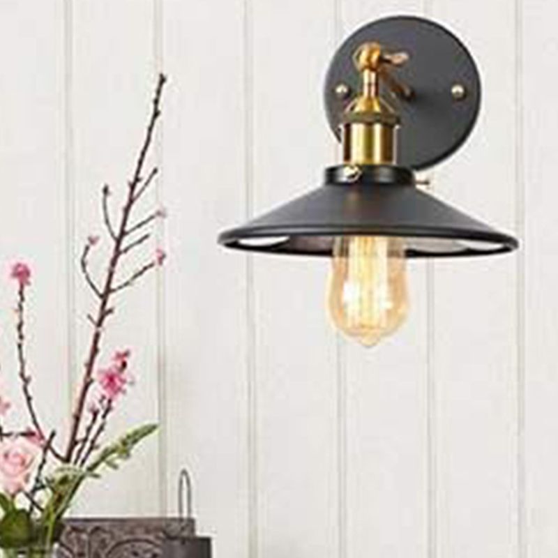 Retro Style Geometric Wall Light Metal Shade Black Wall Sconce for Restaurant