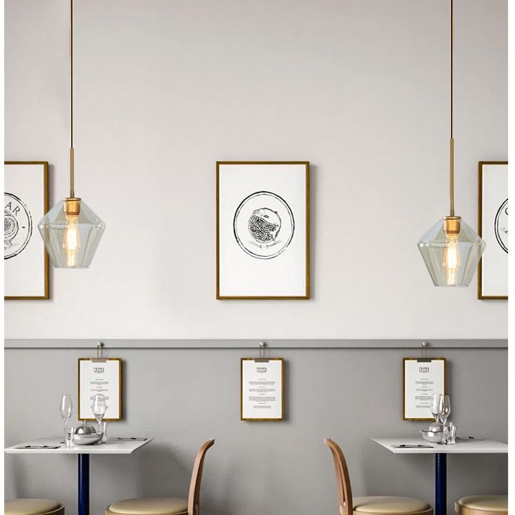 Minimalismo appiccicoso soffitto a coppa a forma di illuminazione a sospensione con tonalità di vetro