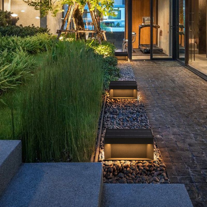 Square Pillar Lamp Modern Outdoor Waterproof Light for Courtyard