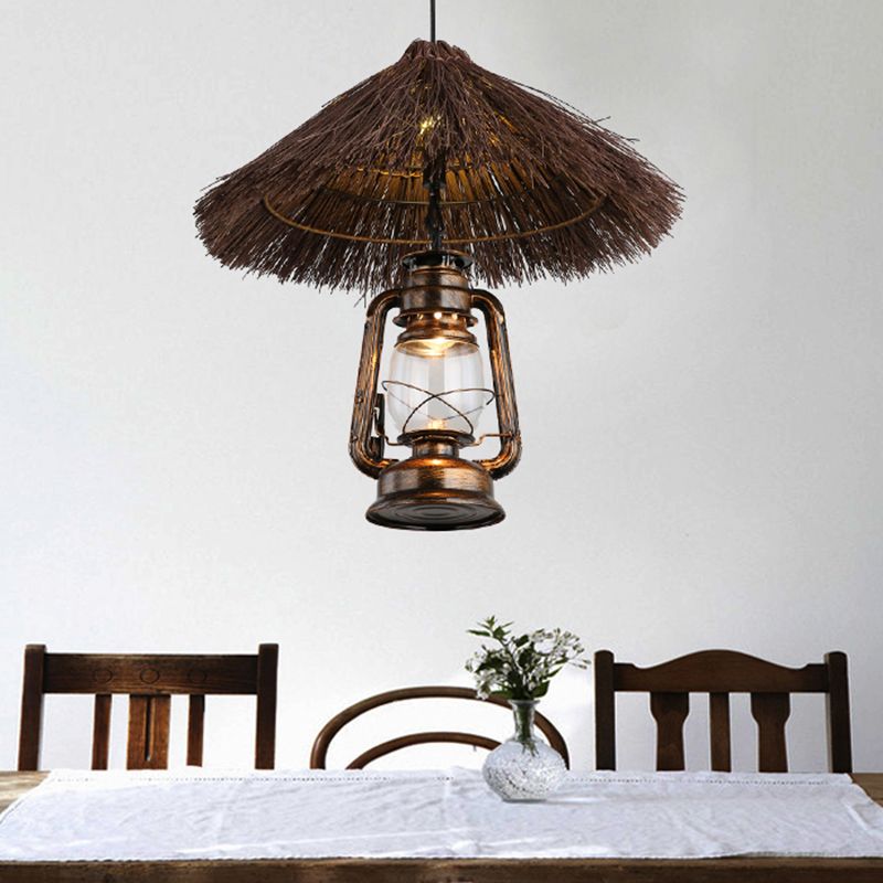 Ratán tejido a mano Light Lodge Style 1 Lámpara colgante de color marrón claro con sombra de linterna para comedor