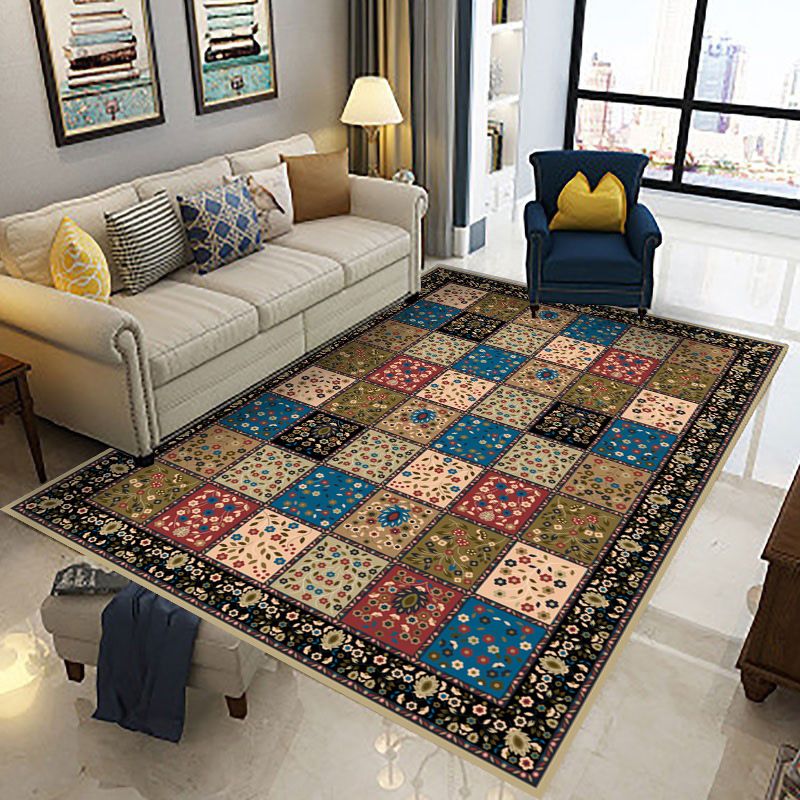 Red Modern Area Carpet Traditonal Pattern Polyester Area Rug Stain Resistant Rug for Home Decor