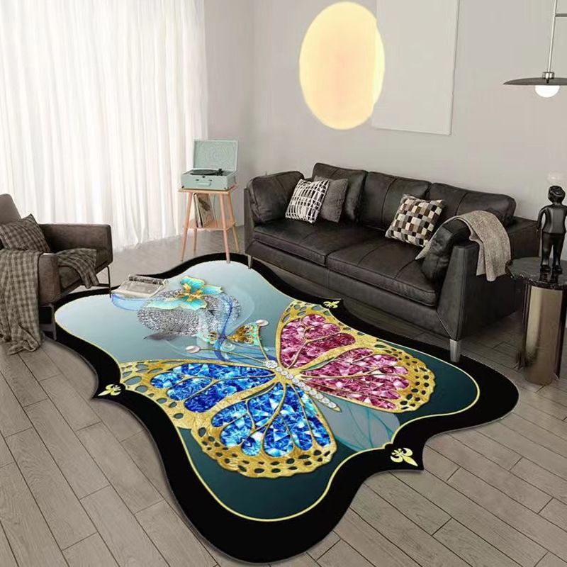 Novelty Shape Carpet Medallion Print Carpet Non-Slip Backing Polyester Rug for Home Decor