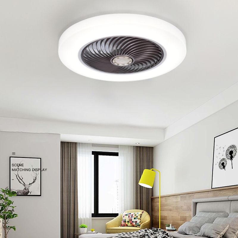 Modern Round Fan Light Metal Colorful Flush Mount Light for Living Room