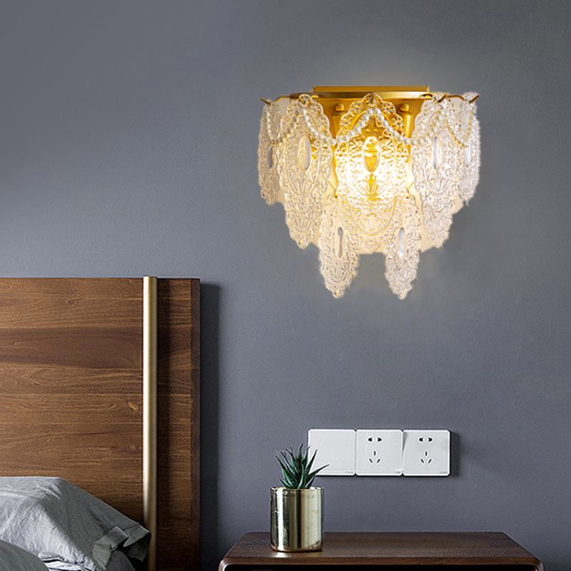 Postmodern Wall Light Sconce Creative Wall Light Fixture for Bedroom