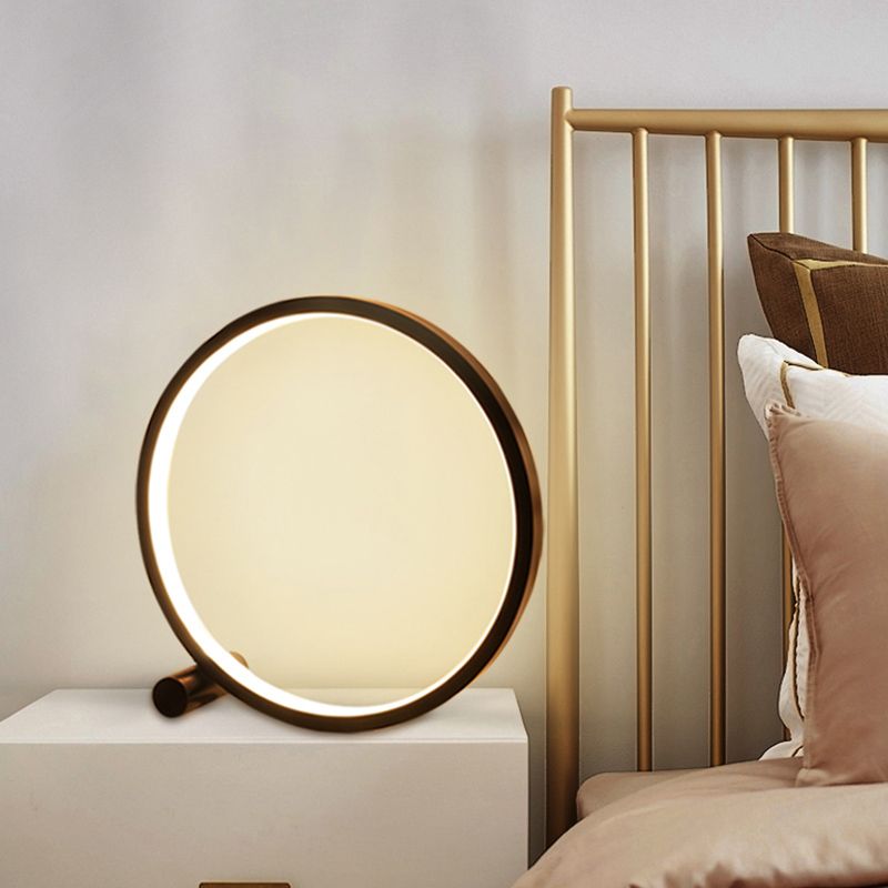 Lampada da tavolo Circle 1 luce Lampade da comodino contemporanee in metallo per camera da letto