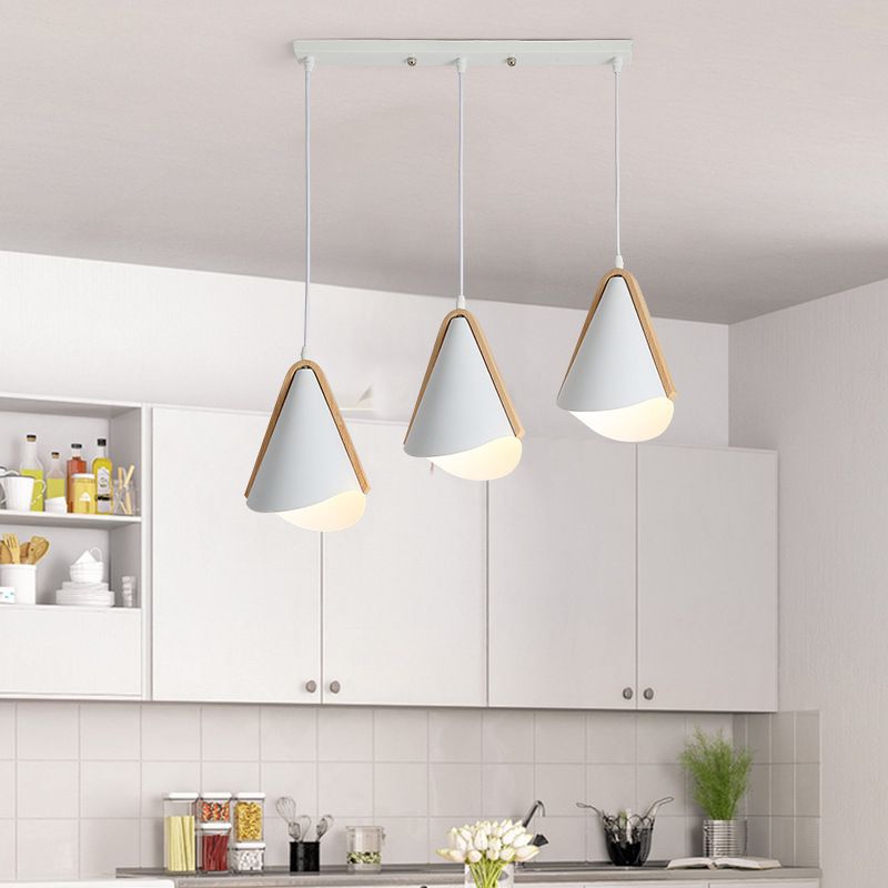 Kegelschatten 3-Leuchten moderne einfache LED-Style Hanging Deckenleuchten in Weiß