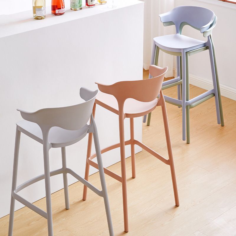 Contemporary Plastic Kitchen Dining Room Arm Stool Low Back Bar Stool