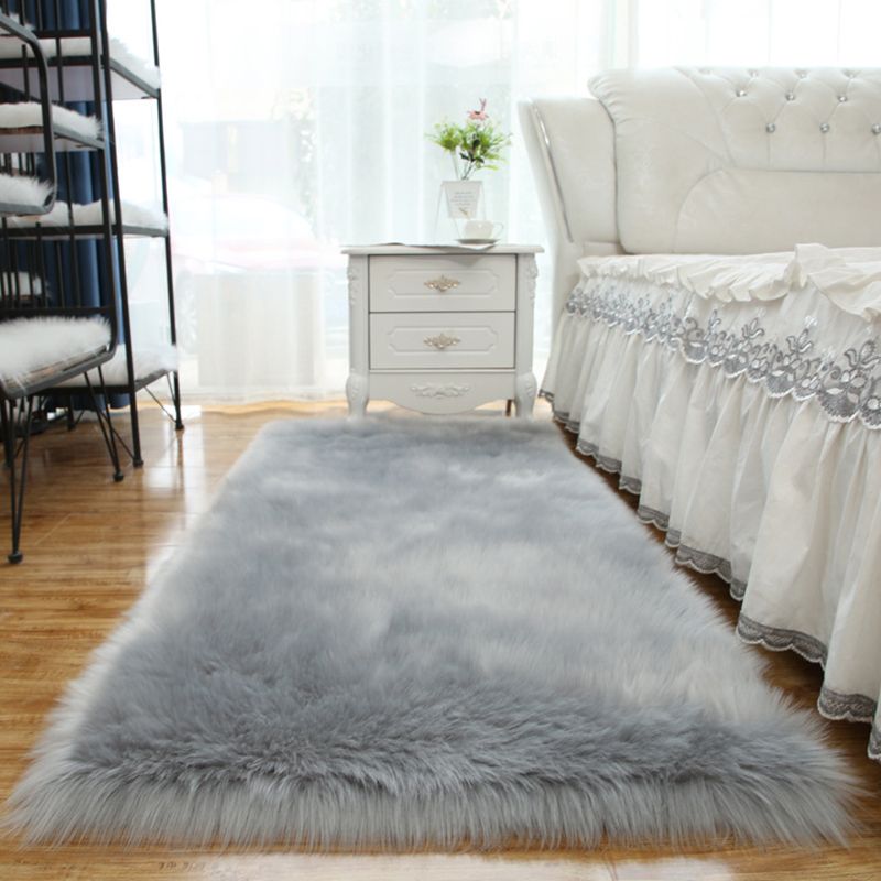 Moderner Teppich Klassiker einfacher Shag Teppich Polyester Nicht-Rutsch-Rückschlagteppich für Wohnzimmer