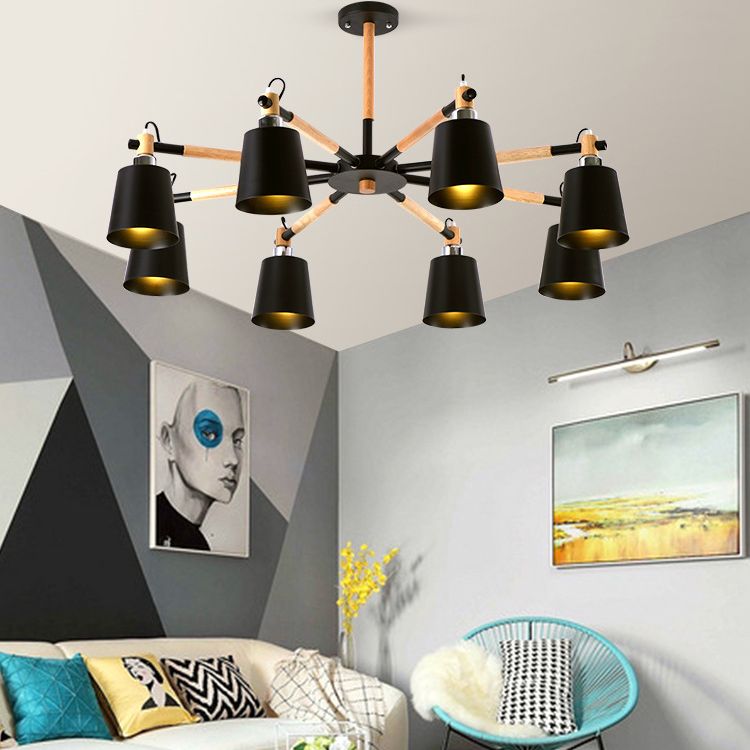 Radialer hölzerner Kronleuchter nordischer Pendelleuchte mit sich verjüngter Metallschatten