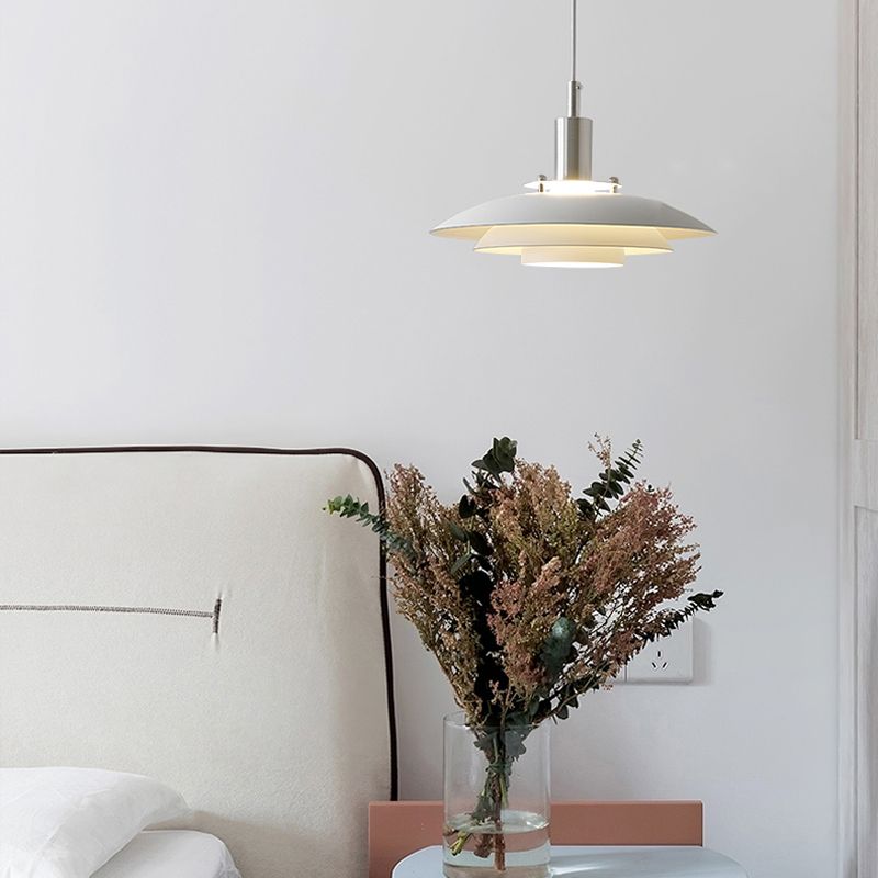 Pendentif LED de style moderne Lumière blanche en métal blanc suspendu pour salle à manger