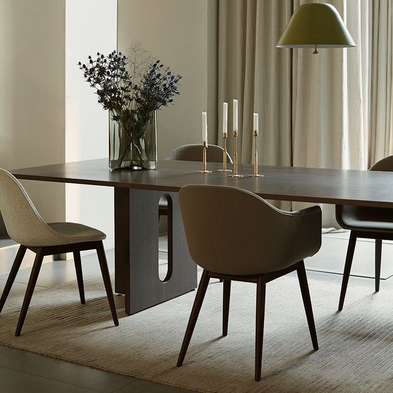 Mesa de comedor rectangular de color madera, mesa de madera maciza, simplicidad con pedestal doble