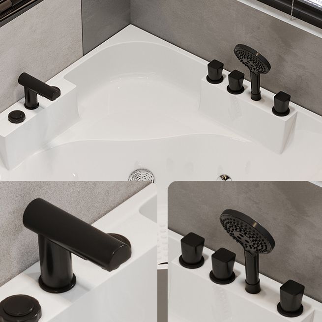 Modern Acrylic Corner Bath Soaking Seat Included Bathtub in White