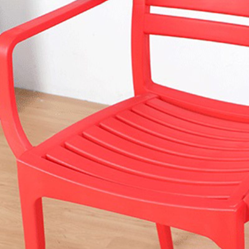 Sillas de comedor contemporáneas Silla lateral con brazo de comedor con patas de plástico