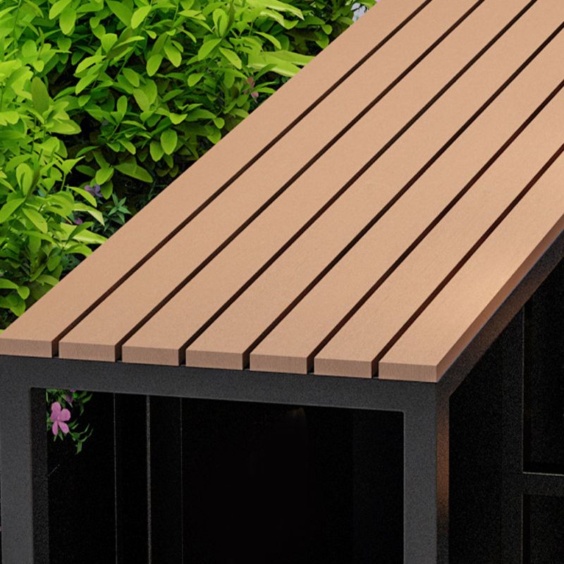 Manufactured Wood Bar Table Black Legs and Metal Base Bar Table