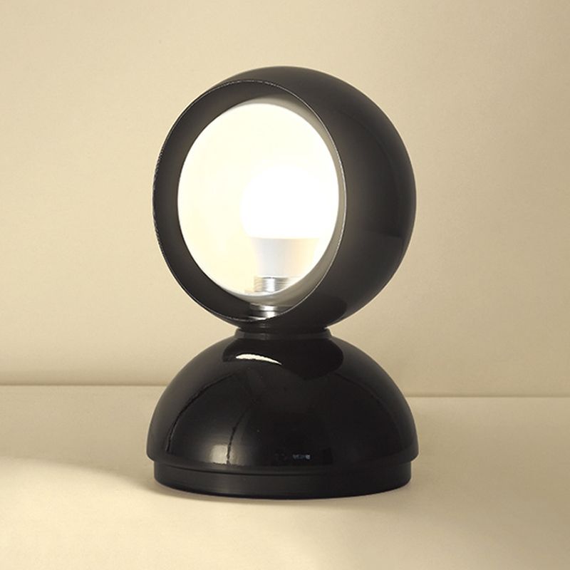 Zwarte afwerking Zwijkaneel Tafelverlichting Minimalistisch 1 kop metalen bureaulamp voor het bedzijde