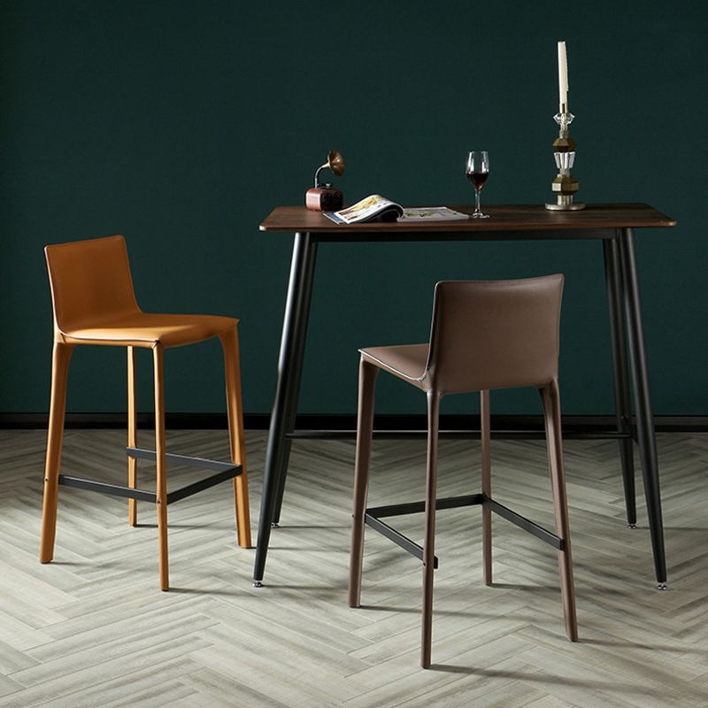 Taburete de bar de cuero para cafetería, reposapiés rectangular, respaldo bajo, altura de mostrador, 1 pieza
