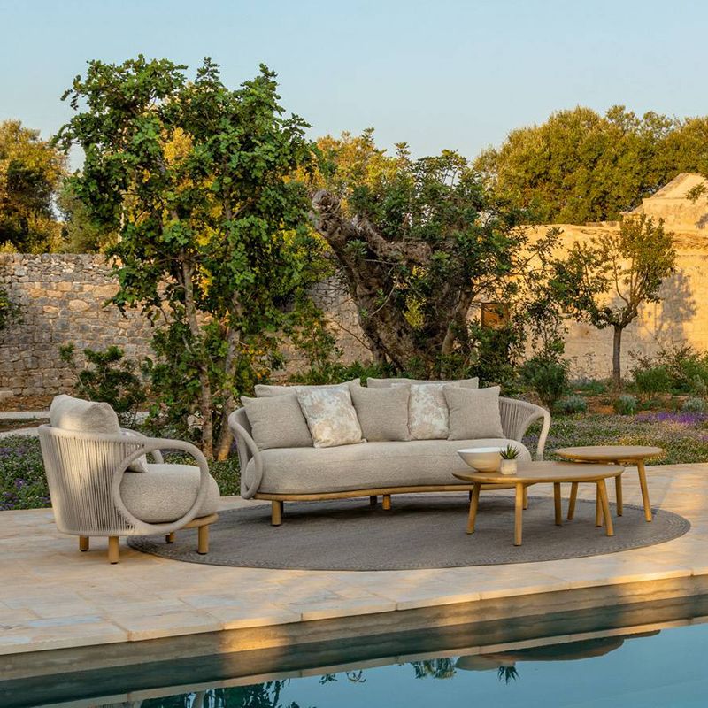Minimalistic Patio Sofa Farmhouse Style Villa Outdoor Patio Sofa