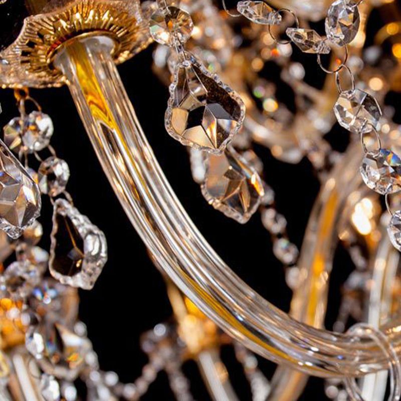 Nordic Style LED Chandelier Light 8 Lights Postmodern Style Crystal Pendant Light for Living Room