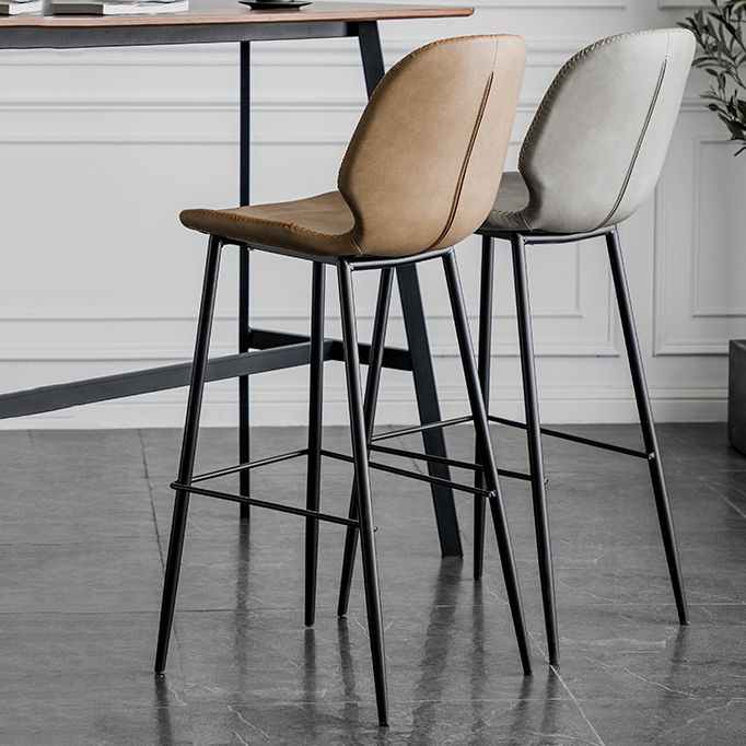 Scandinavian Matte Finish Leather Barstool Footrest Coffee Shop Stool