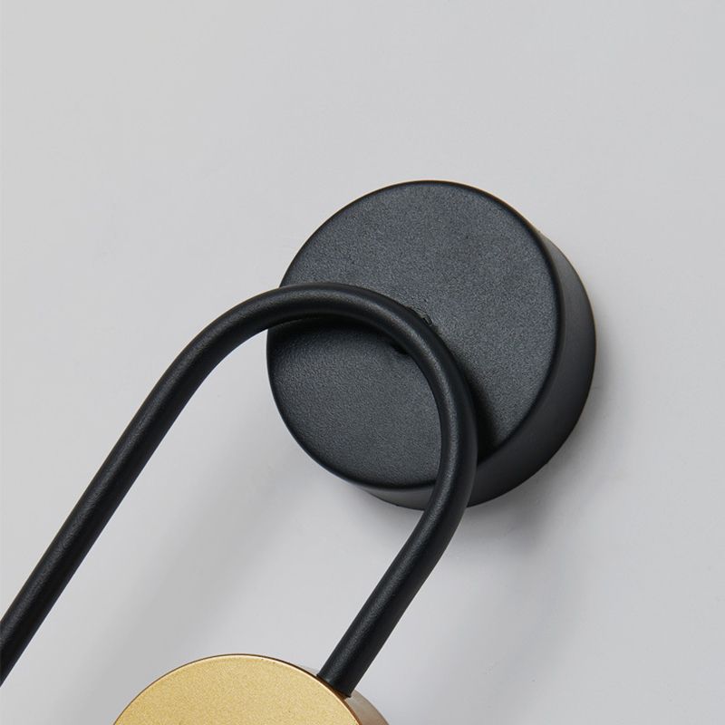 Acrílico modernista 2 luces LED Montaje Lucing Lámpara de pared Lámpara de pared en oro y negro