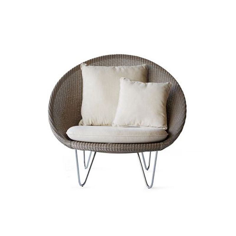 Rattan Chair41.3" L x 33.4" W x  14.4" H  Arms Included Chair