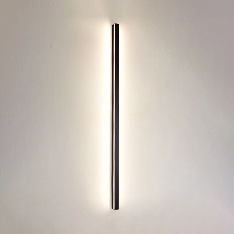 Linear Shade Metal Wall Sconce Modern Style 1 Light Wall Mounted Light in Black