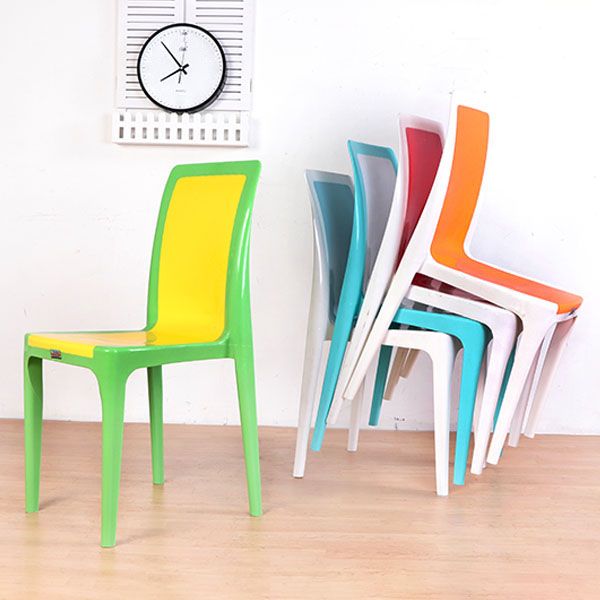 Silla de comedor de plástico de estilo moderno, silla auxiliar sin brazos para cocina (juego de 4)