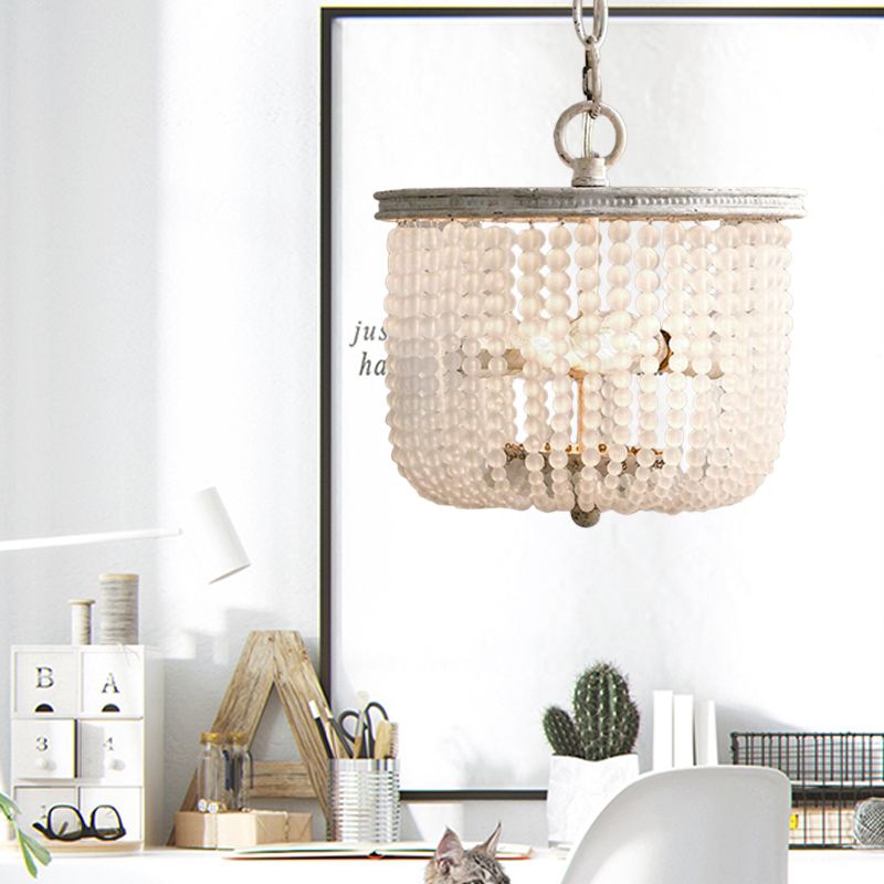Lustre rustique de 8,5 "/ 14" de large 2 lumières 2 lumières Éclairage d'éclairage de suspension en cristal en blanc pour chambre à coucher