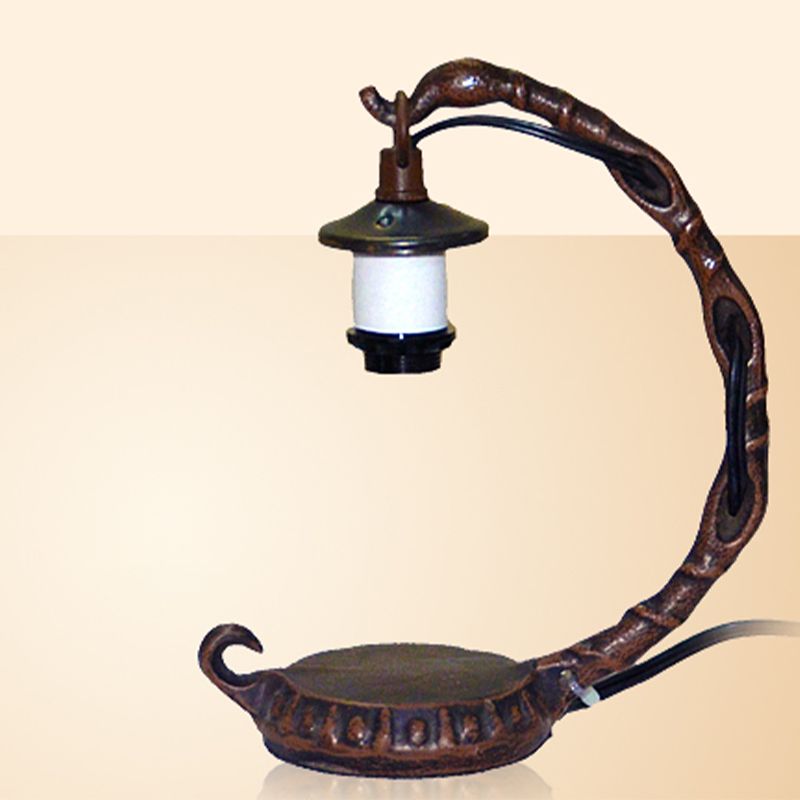 Tenue d'art tachée lampe de nuit ombragée