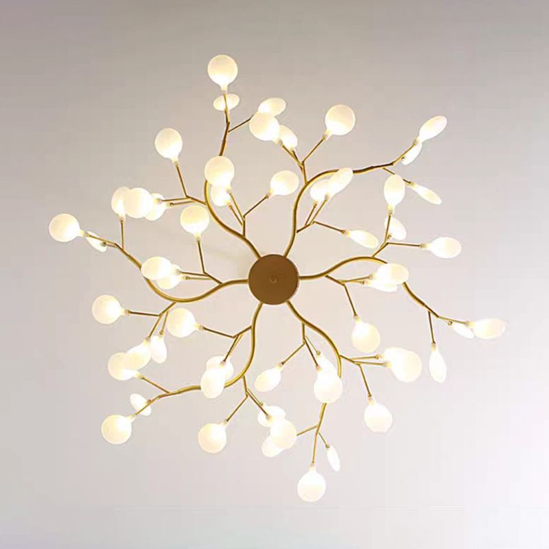 Luz de lámpara de lámpara en forma de hojas Iluminación de colgante acrílico de diseñador moderno para restaurante