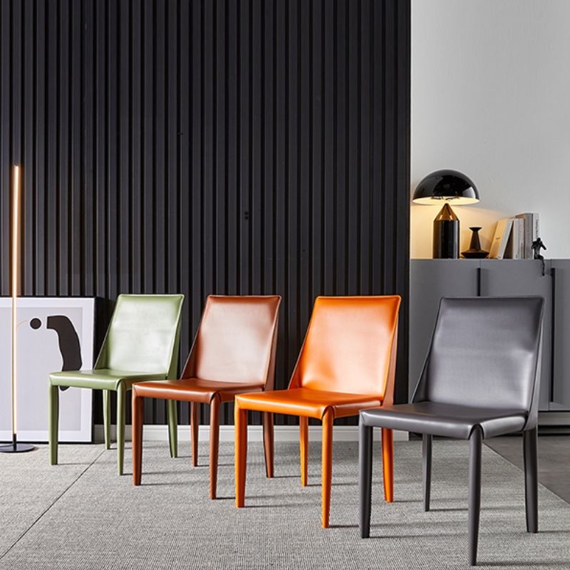 Chaises de salle à manger de style contemporain Chaises d'appoint sans accoudoirs avec pieds en métal pour cuisine (Ensemble de 2)
