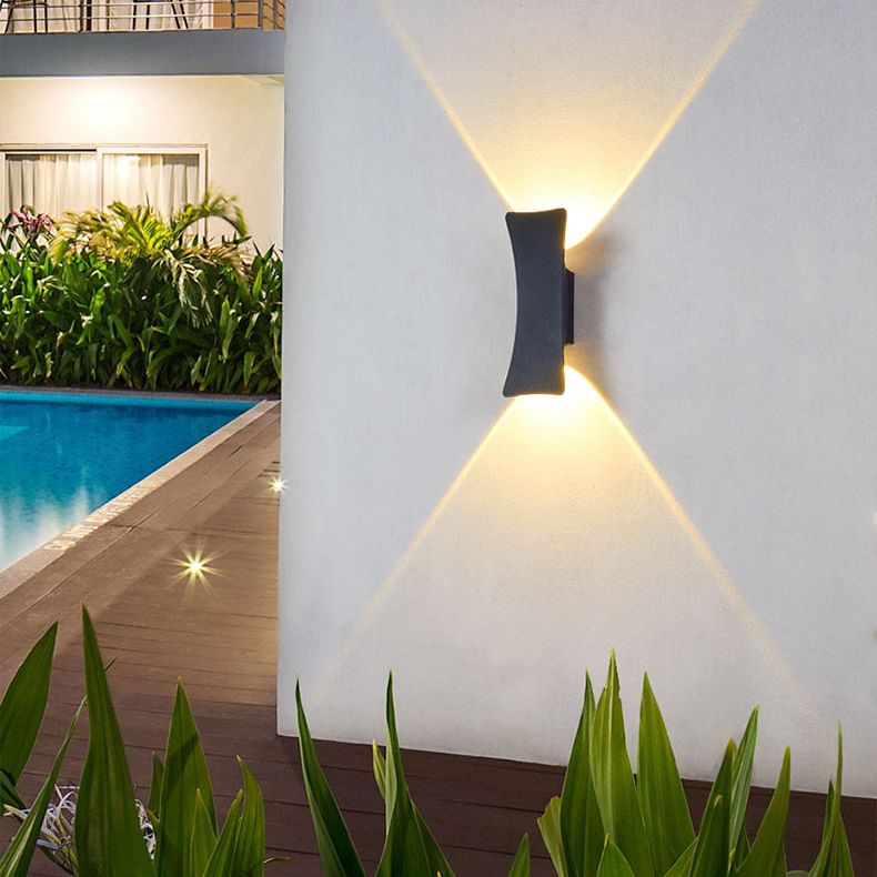 Modern Minimalist Waterproof LED Wall Light Aluminium Outdoor Spotlight with Glass Shade
