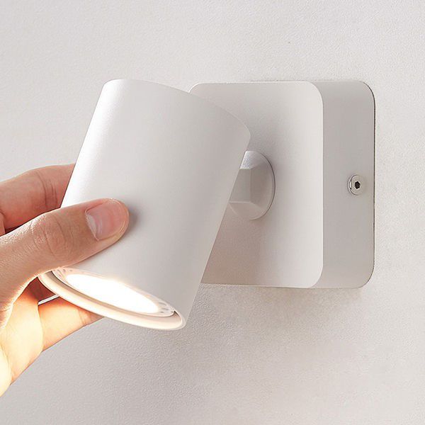 Nordic Style Aluminum Wall Light Cylindrical Wall Lamp with Metal Shade for Bedroom