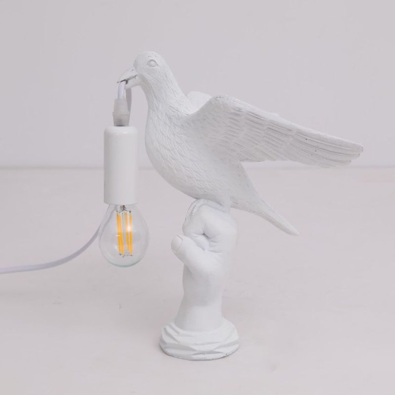 Nordic Style Bird Shaped Desk Light 1 Light Resin Night Table Lamp in White/Black for Bedroom