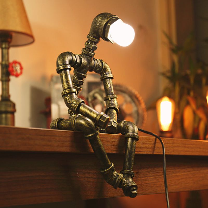 Antique robot in bronzo seduta illuminazione da tavolo in stile industriale 1 luce da letto leggera leggera con tubo