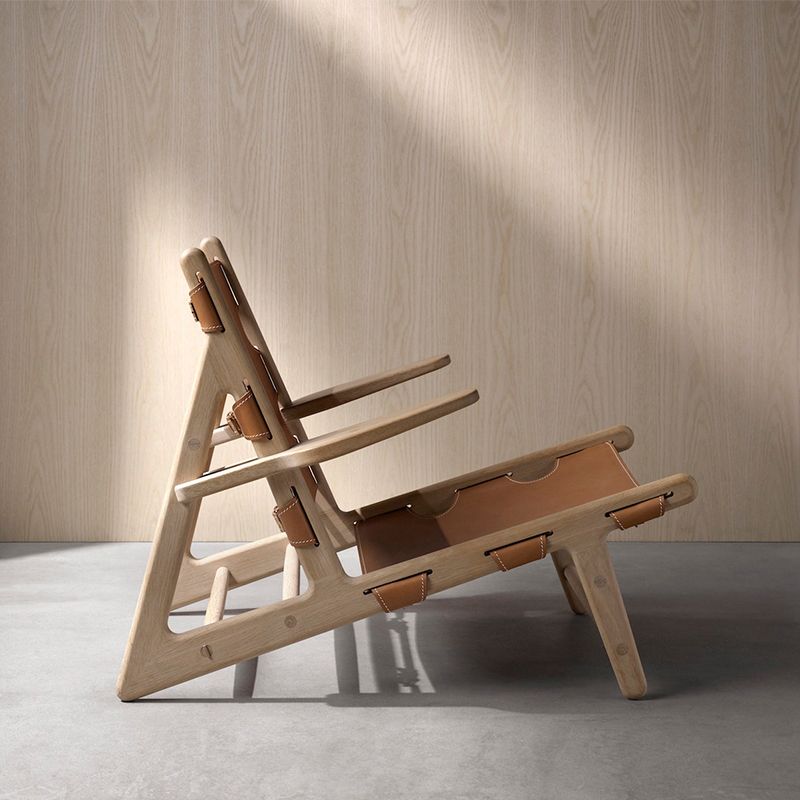 Solid Wood Frame Lounge Chair Arms Include Chair for Living Room