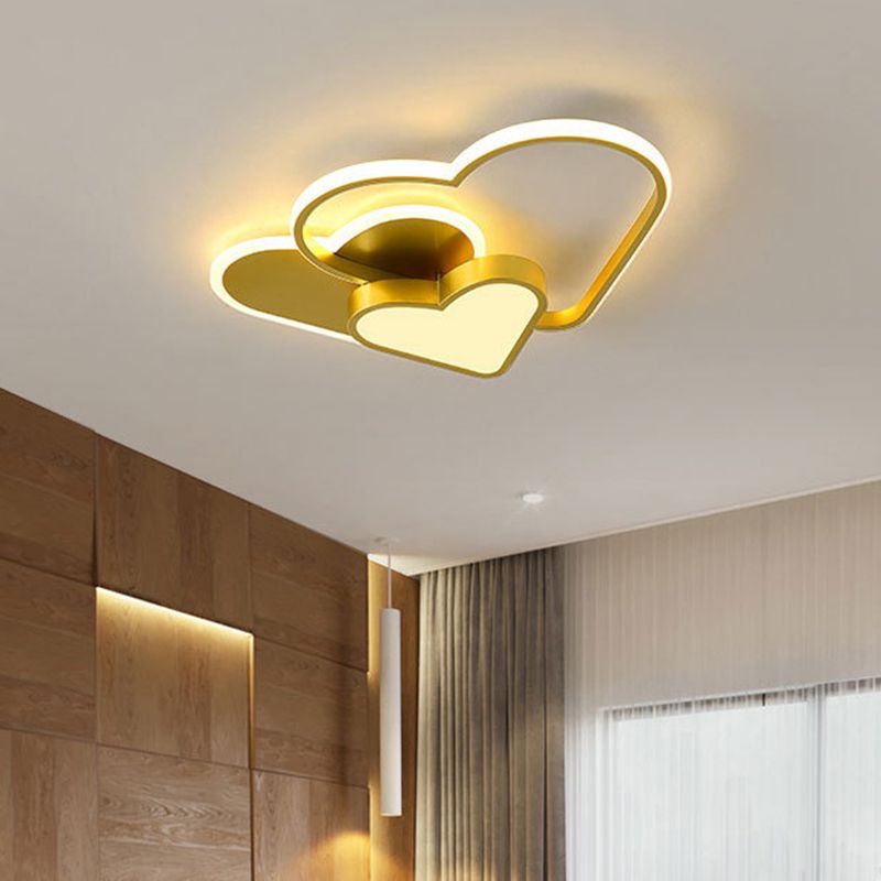 Heart Design Ceiling Fixture Modern Acrylic LED Gold Finish Flush Mount Light for Bedroom