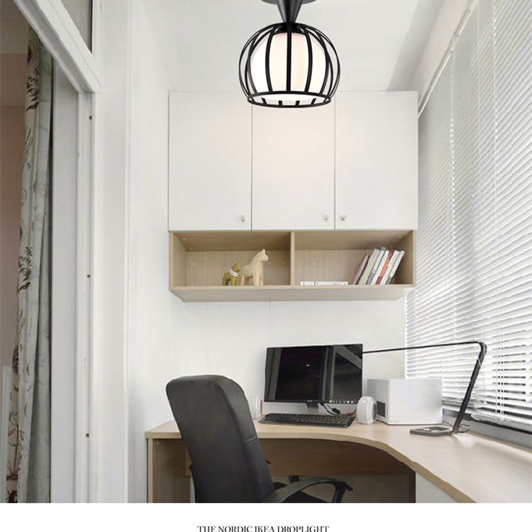 Metalen bol frame semi spoelplafondlicht moderne eenvoud stijl verlichting lamp voor slaapkamer gangpad