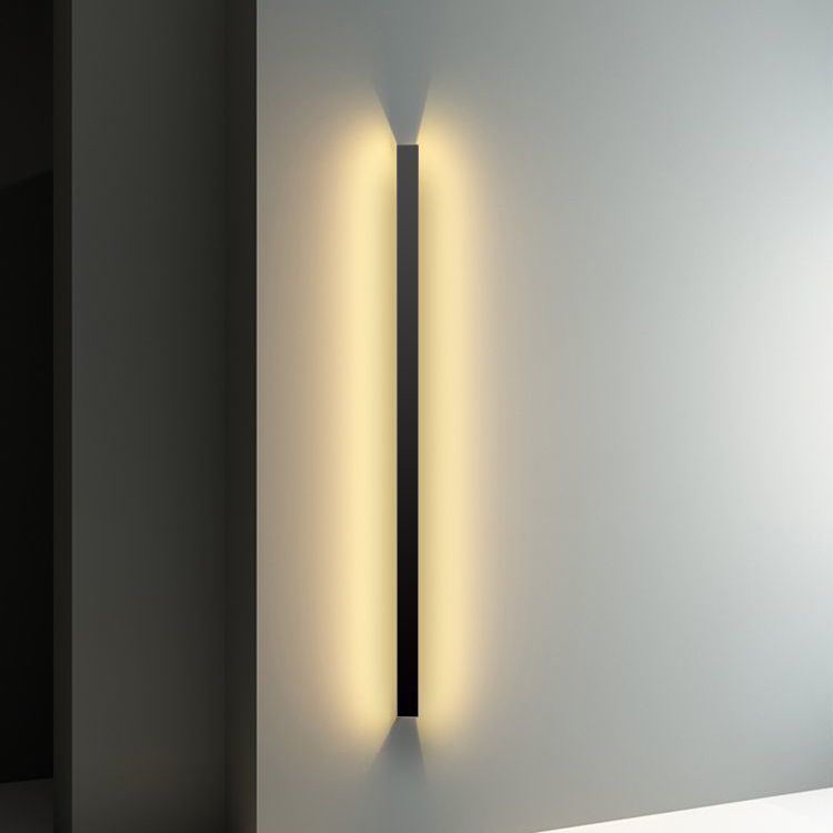 Linear Shape Metal Wall Light Modern Style 1-Light Wall Mount Fixtures