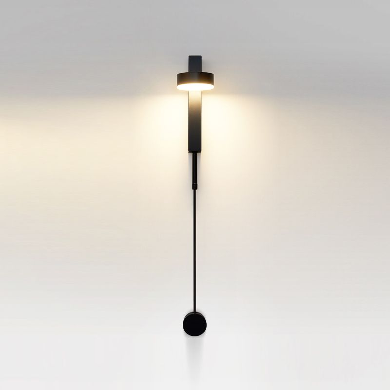 Round Metal Wall Sconce Modern Style 1-Light Wall Mount Lighting