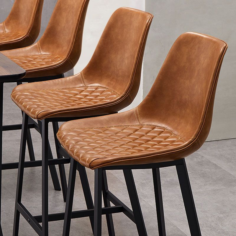 Scandinavian Restaurant Footrest Stool Matte Finish Leather Barstool