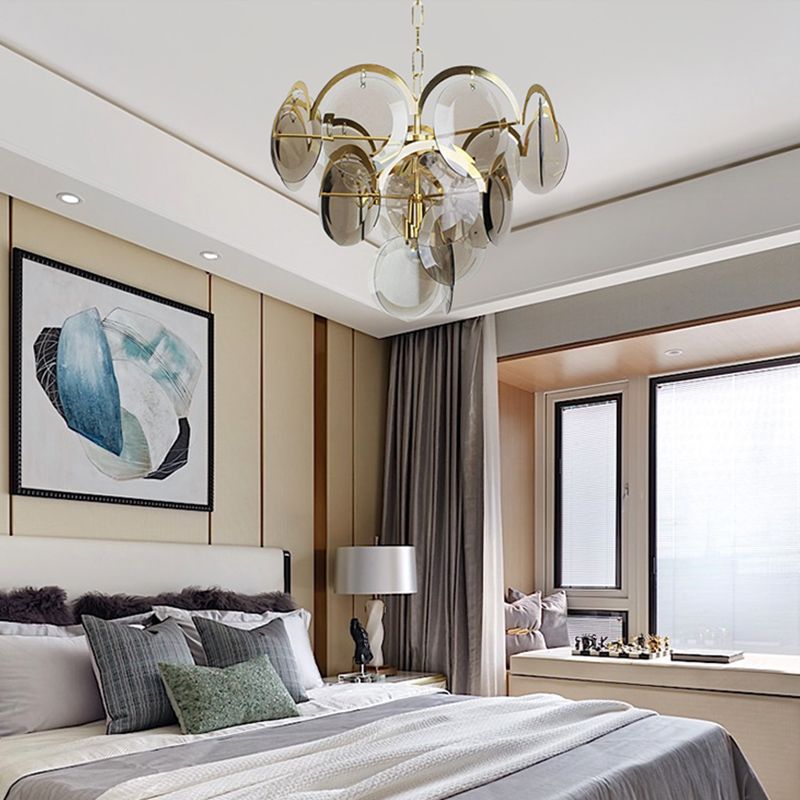 Lampadario nordico in metallo appeso alla luce con vetro grigio fumo per camera da letto