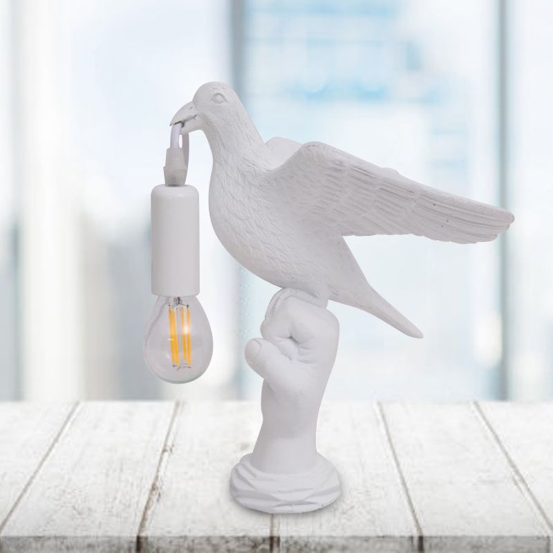 Nordic Style Bird Shaped Desk Light 1 Light Resin Night Table Lamp in White/Black for Bedroom