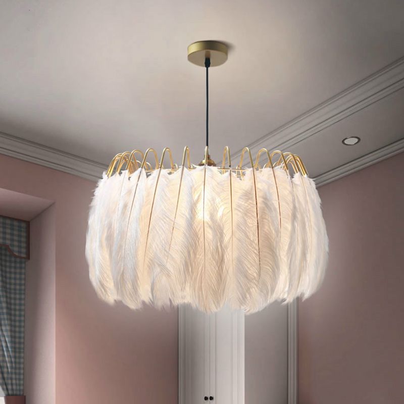 Autruche plume de plume lustre moderne créative plafond blanc suspendu plafonnier pour chambre à coucher